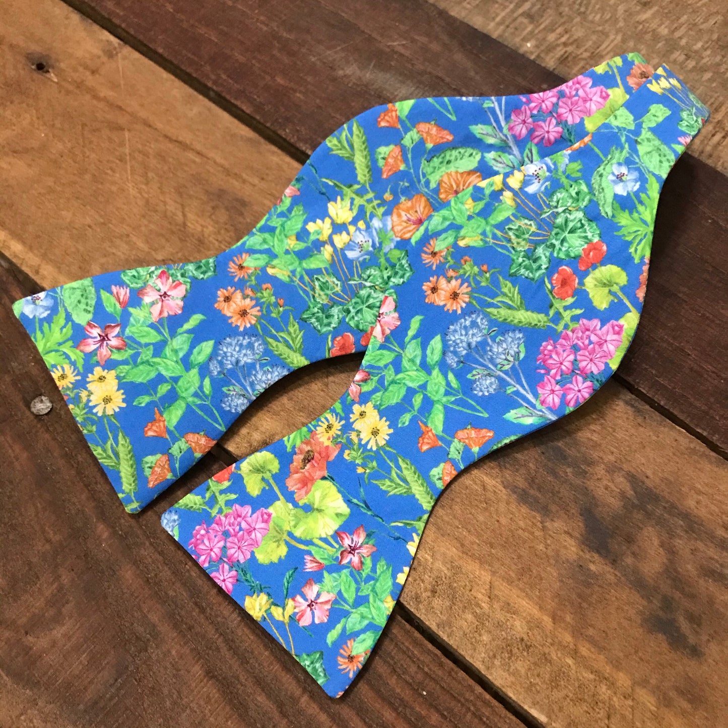 Garden Party Bow Tie